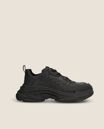 צ'אנקי סניקרס